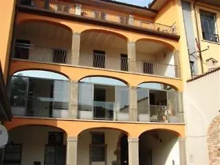 Antico Borgo Aparthotel Bérgamo