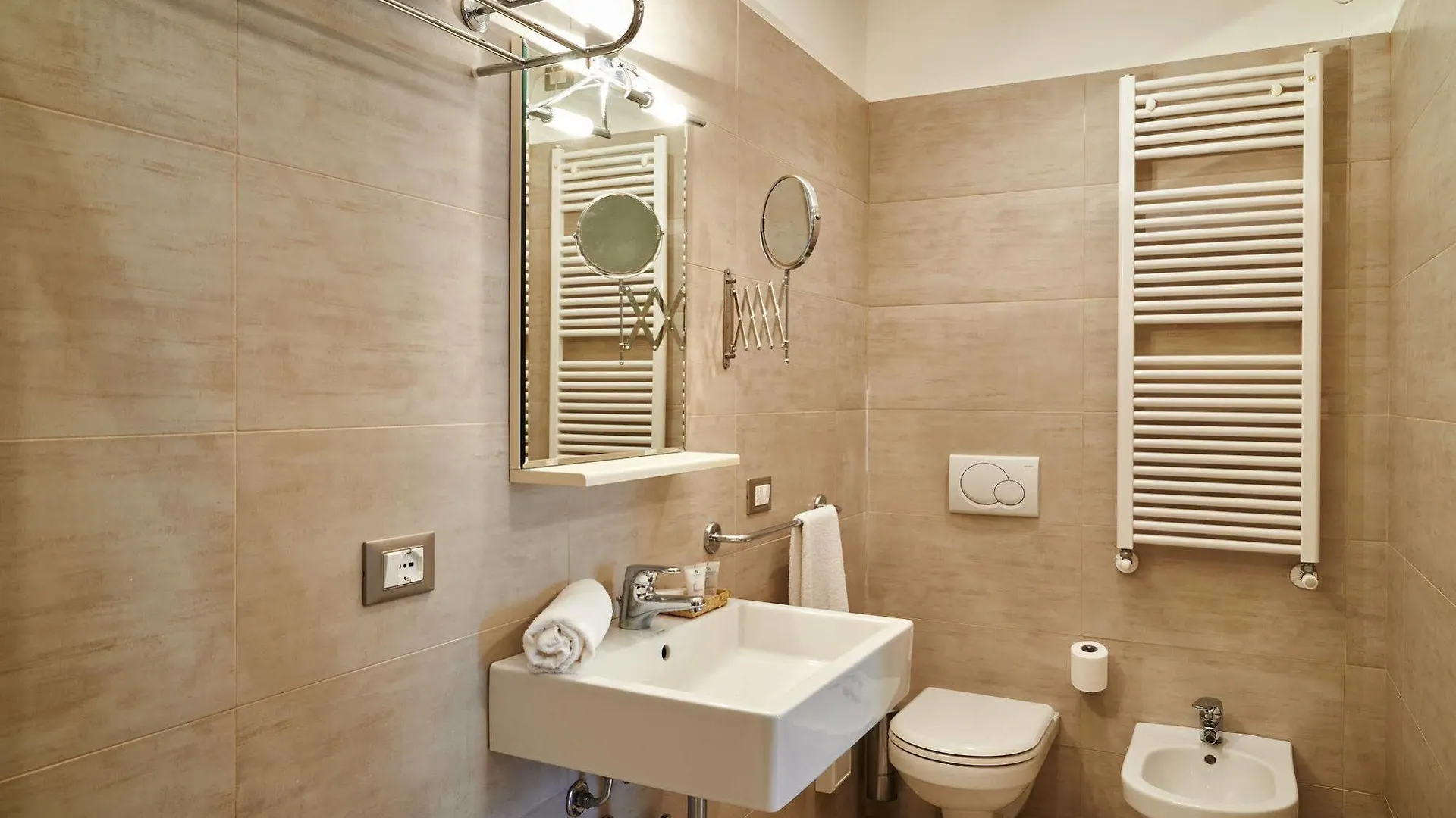 ***  Antico Borgo Aparthotel Bergamo Italy