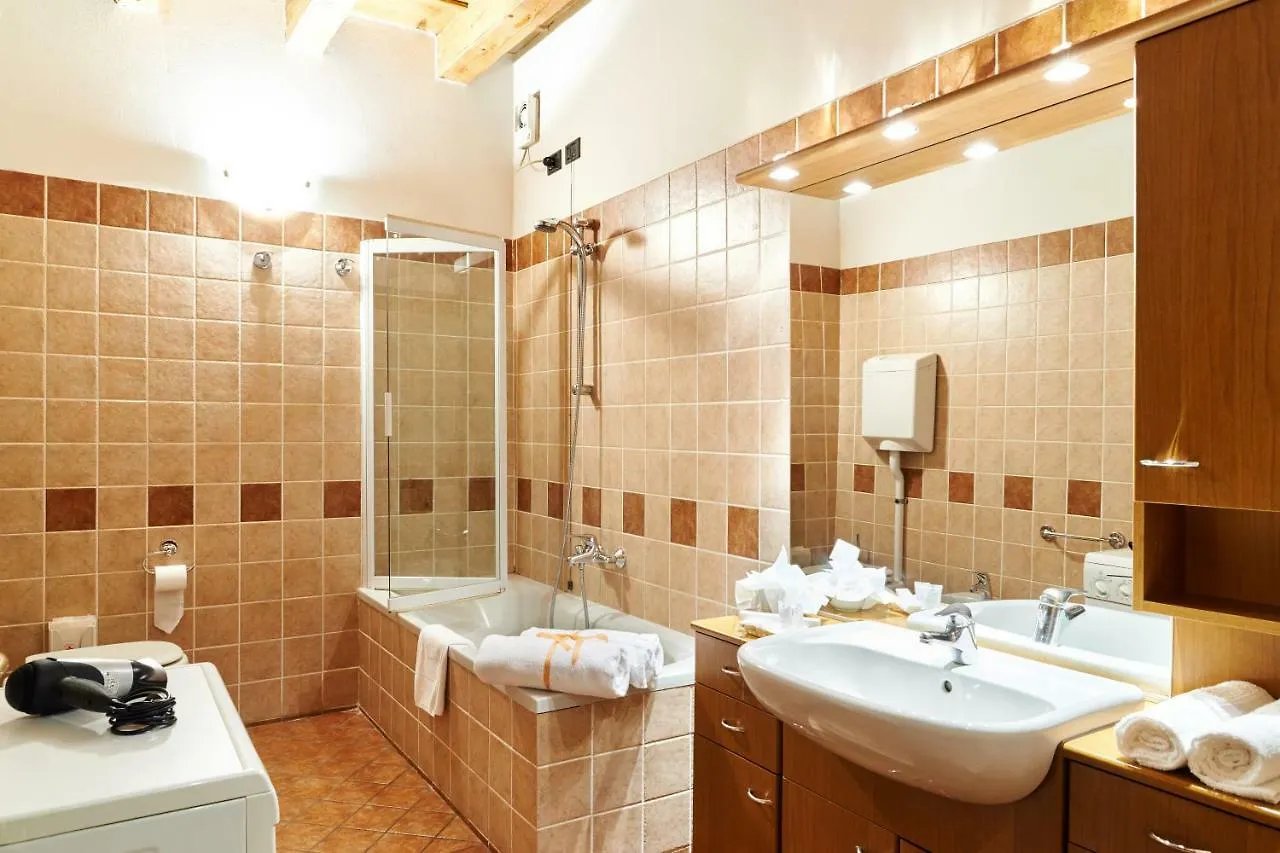 Antico Borgo Aparthotel Bergamo